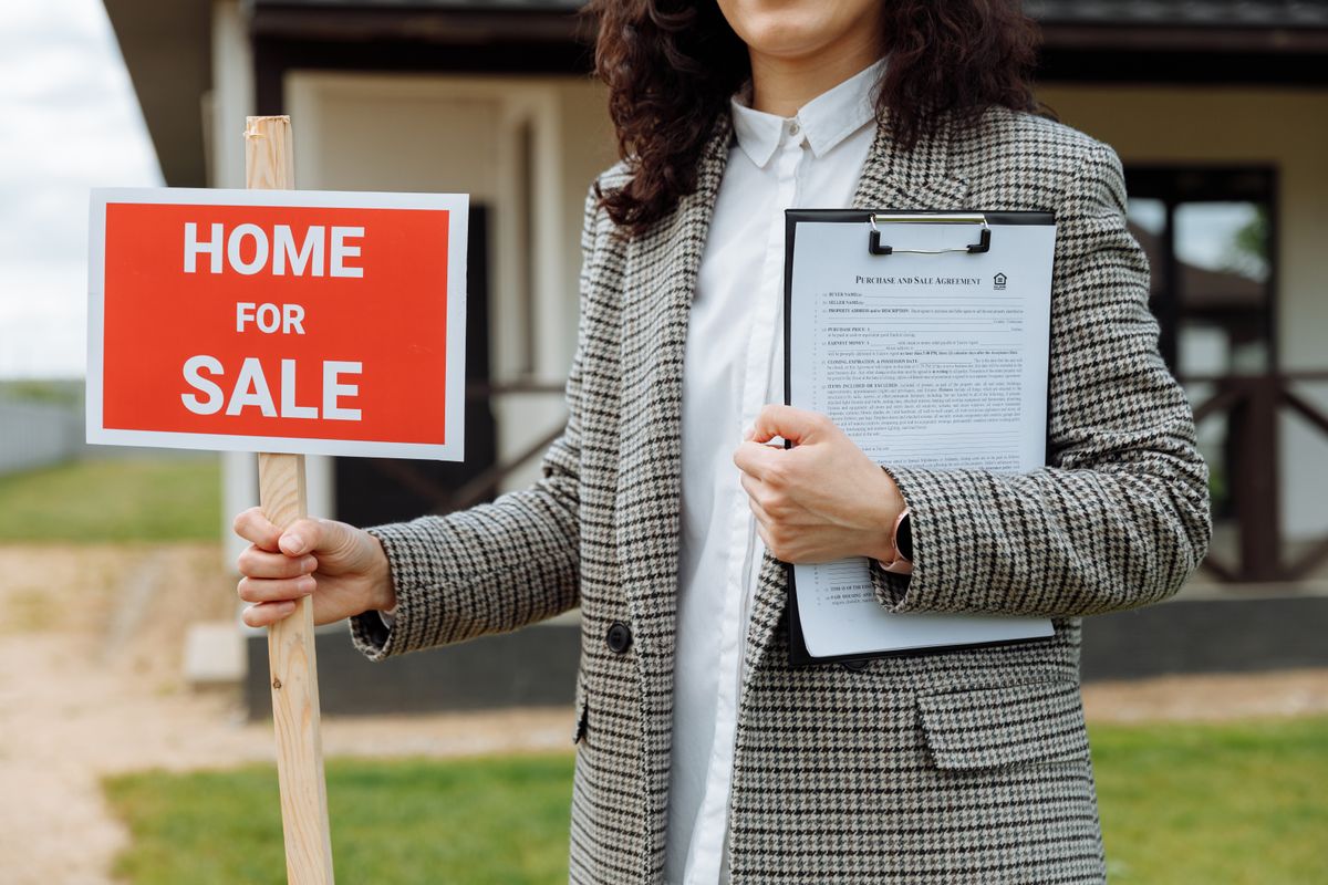 Real Estate Document Translation For Overseas Buyers